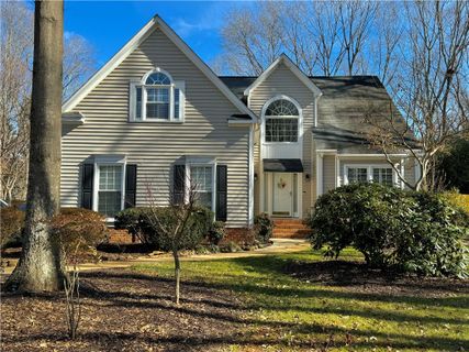 101 Farmwood Drive sold home in Woodgreen, Fountain Inn, SC