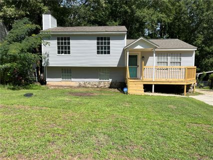 207 Woodspur Road