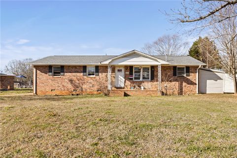 202 S 187 Highway sold home in Westgate, Anderson, SC