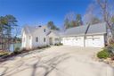 516 Pointe West Drive sold home in Seneca, SC