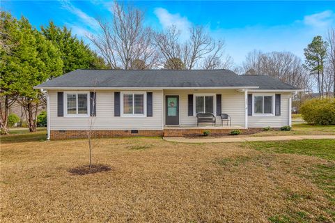 527 Piney Trail Road sold home in Branchwood, Liberty, SC