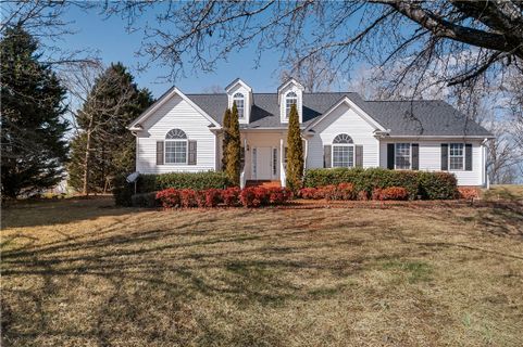 101 Hallmark Lane sold home in Hallmark, Easley, SC