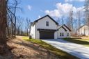 66 Mohawk Trail sold home in Lavonia, SC
