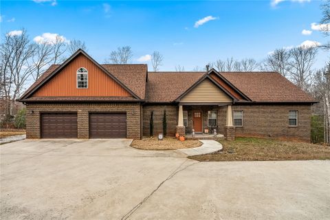 321 Teakwood Drive sold home in Indian Forest, Easley, SC