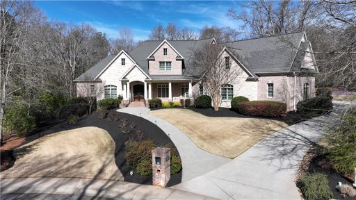 304 Stonebridge Drive sold home in Clarendon Hall, Clemson, SC