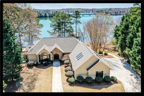 145 Pinnacle Pointe Drive sold home in Pinnacle Pointe, Seneca, SC