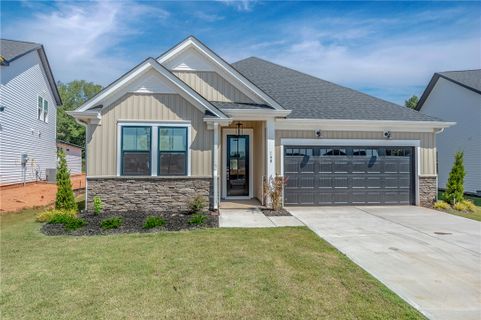 140 Laurel Oak Drive sold home in The Oaks at Midway, Anderson, SC