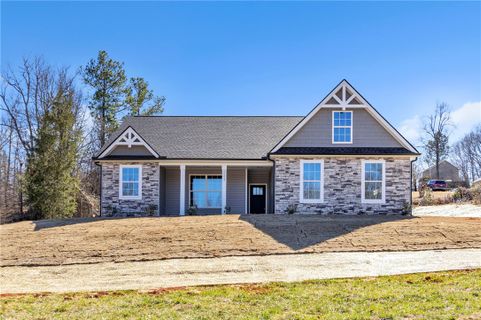 111 Dean Street sold home in Lakewood Estate, Pickens, SC