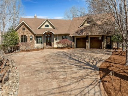 105 Green Cove Way