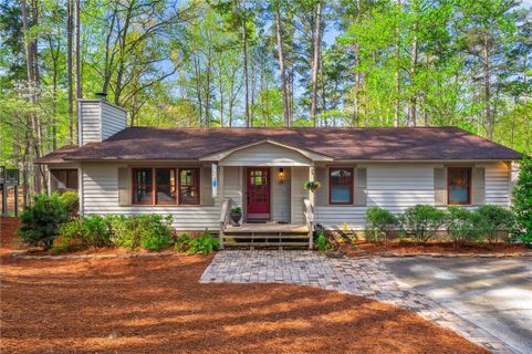 323 Long Reach Drive