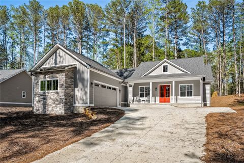 21 Tradewinds Way