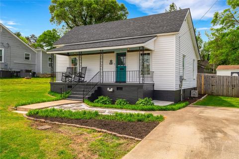 202 W Beattie Street sold home in Woodside Mill, Liberty, SC