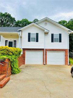 112 Dean Street sold home in Lakewood Estate, Pickens, SC