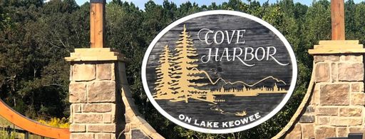 135 Bailey Street sold home in Cove Harbor at Lake Keowee, Six Mile, SC