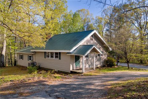 105 Bonner Road sold home in Lake Becky, Mountain Rest, SC