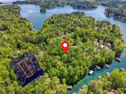 32 Foremast Drive