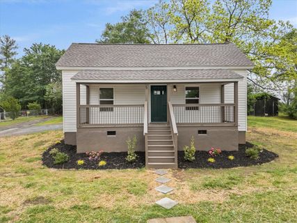 5 Hunt Avenue sold home in Woodside Mill, Liberty, SC