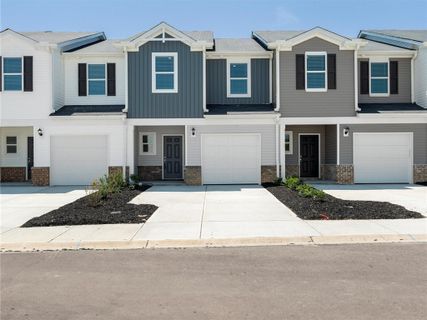 213 Cupid Court sold home in Valentine Townes, Greer, SC