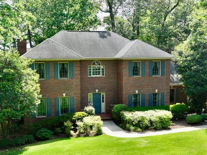 302 Catawbah Road sold home in Calhoun Forest, Clemson, SC