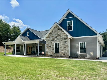 100 Grandview Drive sold home in Hidden Lake Sub, Anderson, SC