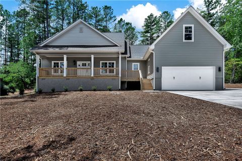 32 Pine Garden Way Drive