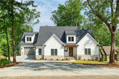 229 Inlet Pointe Drive sold home in Royal Oak Shores, Anderson, SC