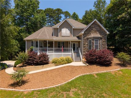 606 Lighthouse Court sold home in Beacon Shores, Seneca, SC