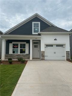 207 Brown Circle