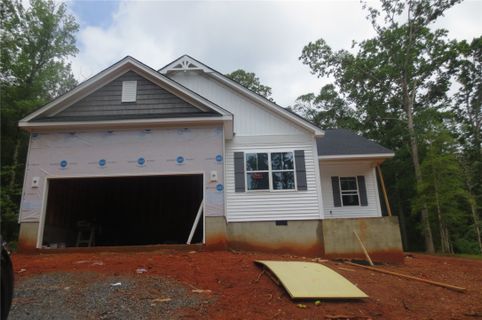122 Lakeside Drive