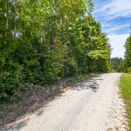 209 N Lakeside Drive