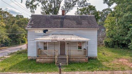301 D Street active home in Abney Mills, Anderson, SC