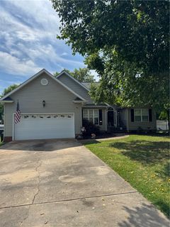 105 Ashby Court sold home in Harrington Grov, Anderson, SC