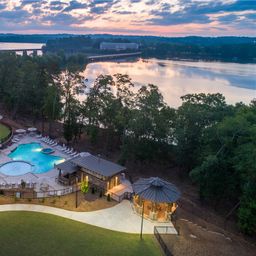 13500 Clemson Boulevard 2207,2209,2221,2219
