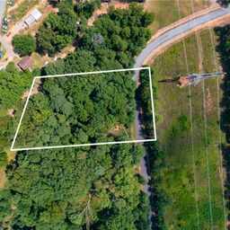 Lot 2 Linn Garden Lane