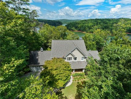 1719 Claire Court sold home in Calhoun Point, Seneca, SC