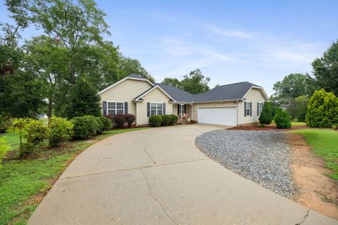 109 Coachman Court active home in Regency Woods, Anderson, SC