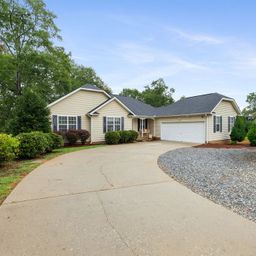 109 Coachman Court
