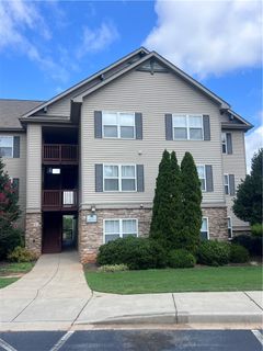 1223 Harts Ridge Drive