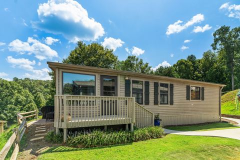 1230 Melton Road 16 active home in Backwater Landing, West Union, SC