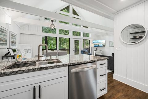 700 Captains Cove Court 6