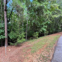 127 Creek View Drive
