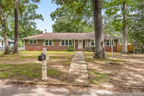 111 Tanglewood Drive sold home in Woodland Height, Anderson, SC