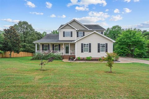 131 Brooke Lee Circle