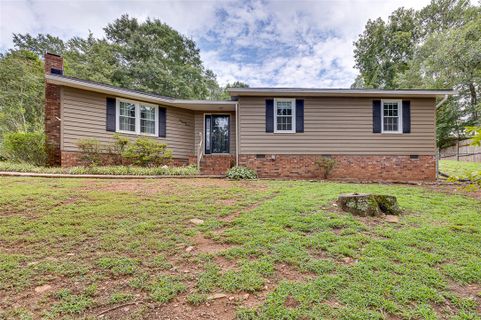 127 Country Glen