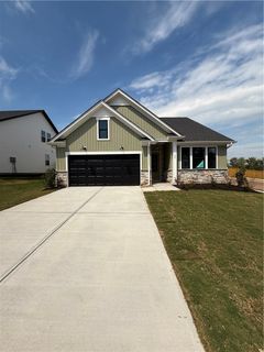 125 Tiger Lily Drive