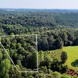 Lot 17 Sunset Ridge/Paramount Dr