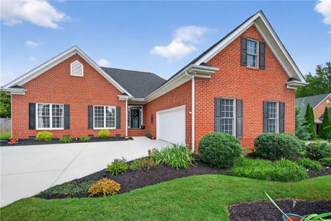 4 Audrey Lane