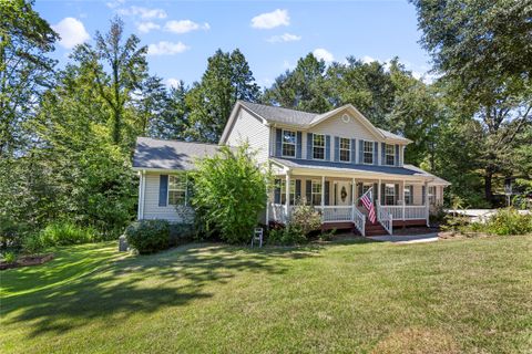 232 Camelot Road