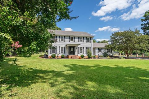 101 Clarendon Drive