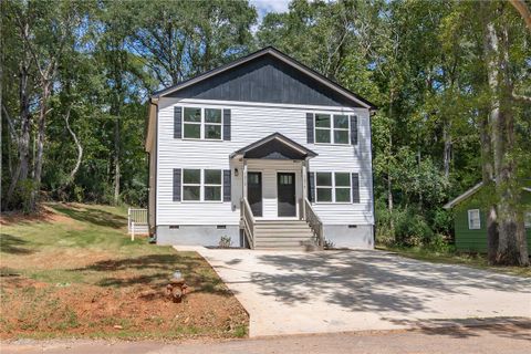 121 E & F Brookmeade Drive